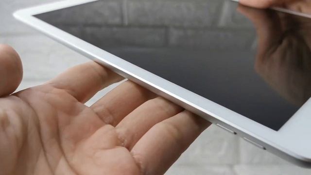 iPad 8 Wifi 32GB UO смотреть онлайн