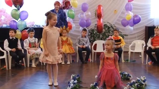 Весенний праздник. Подготовительная группа "Пчёлки"