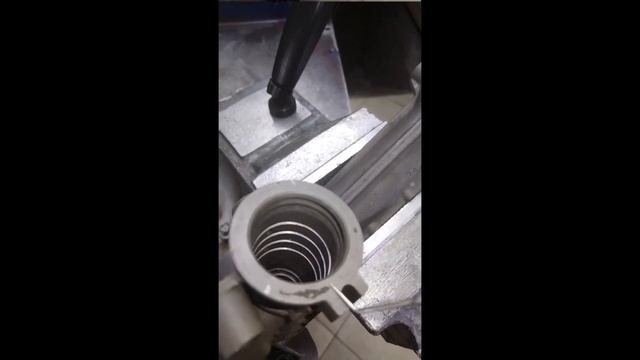 РЕМОНТ КОРПУСА РУЛЕВОЙ РЕЙКИ Volkswagen T4. Проточки, кольцевая выработка. смотреть онлайн