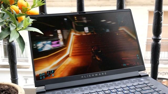 Test Alienware m15 R4 : clavier messianique… et prix hors-sol смотреть онлайн