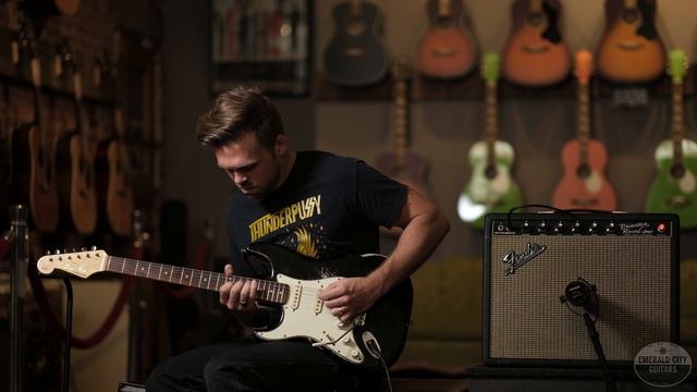 "Pick of the Day" - 1966 Fender Princeton Reverb смотреть онлайн