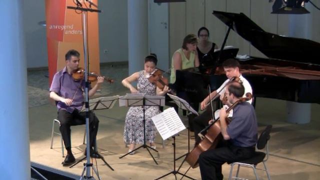 Haba Quartet and Friederike Richter playing Bohuslav Martinu - Piano Quintet No. 2 H. 298 2. Mov