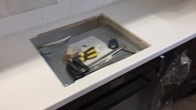 Монтаж и установка столешницы на кухню с мойкой из камня смотреть онлайн