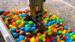 Zetros Truck Filled with M&M's VS Steep Slope - Lego Technic Story