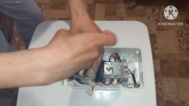 Как разобрать и почистить бойлер Ariston RS15.Як розібрати і почистити бойлер Ariston RS15 #бойлер смотреть онлайн