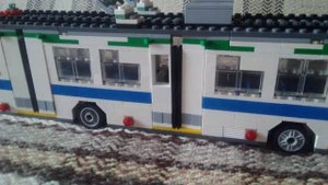 Обзор и сравнение лего самоделкок ТРОЛЛЕЙБУСЫ ЮМЗ Т2 И ЗИУ 9