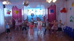 танец "Бабка Ежка"