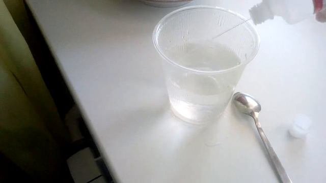 Перекись водорода для комнатных растений.