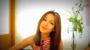 Красивый голос и песня хорошая, собственная