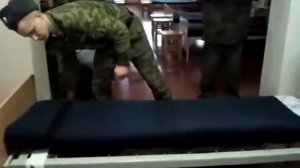 Заправка солдатской кровати. Проект "КМБ. Проверь себя. Один день в армии"