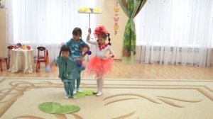 Утренник Дюймовочка на новый лад