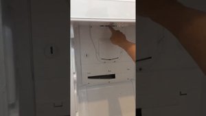атлант  вода в морозилке