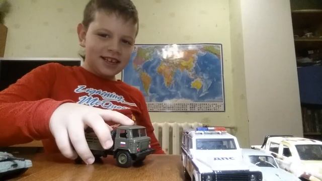 Советские и иностранные модели автомобилей и сказка "ГОВОРЯЩИЕ АВТОМОБИЛИ-ДРУЗЬЯ". смотреть онлайн