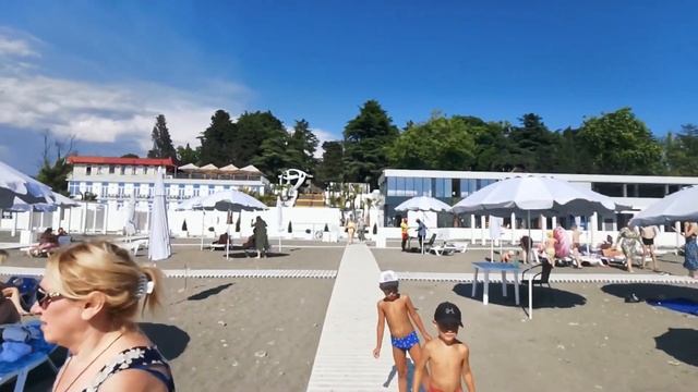Адлер 2020 Сравниваем с ЛУЧШИМ Сочинским пляжем! Куда ЕХАТЬ ТУРИСТУ? смотреть онлайн