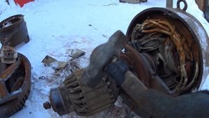 Куча меди в советском  промышленном генераторе! Генератор синхронный типа БМЗ-4.