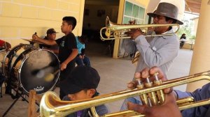 💪😱QUE CHNGÓN SUENA ESTA TROMPETA - PURO SABOR GUERRERO SEÑORES - Banda Santa Cecilia de Moyotepec💪😱