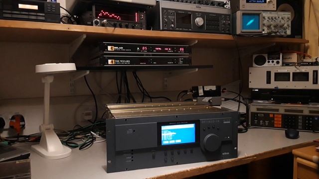 Orban Optimod 8200 /U3S digital audio FM broadcast processor working in lab - #1 of 2 смотреть онлайн