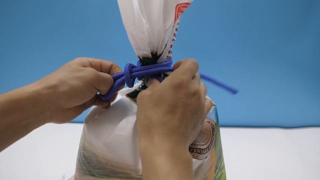 简单实用的袋口绳结