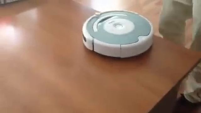 Робот пылесос смотреть онлайн