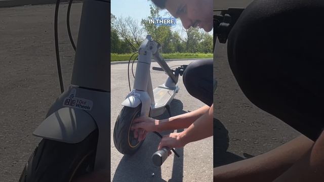 How to pump the tires on your Segway Ninebot Electric Kick Scooter #segway #G30LP #segwayninebot