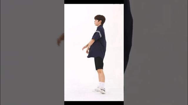 MIRRORED Stray Kids  Thunderous Seungmin focus