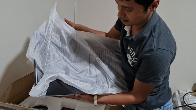 UNBOXING MONITOR SAMSUNG CURVED CF390 смотреть онлайн