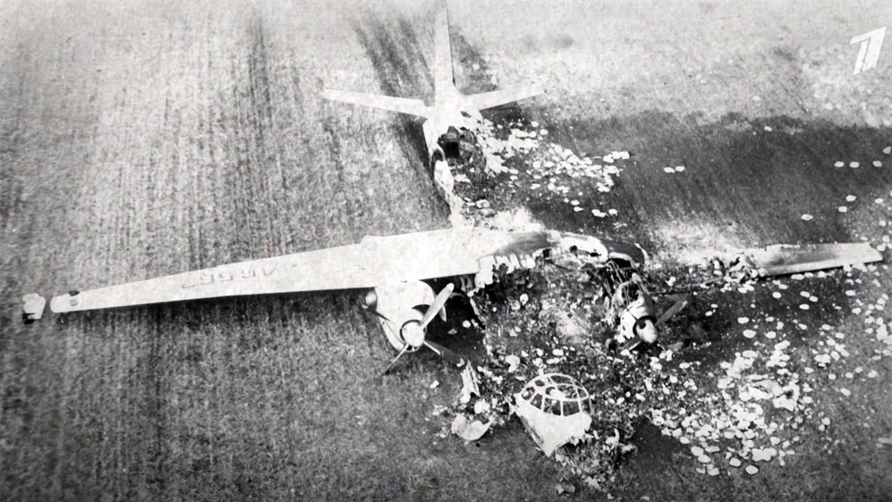 37 лет назад экипаж Ан-24 смог совершить аварийную посадку горящего самолета