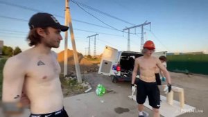 ПАРАДЕЕВИЧ ПРЫГНУЛ НА МАТИЗЕ И ЧУТЬ НЕ ПЕРЕВЕРНУЛСЯ