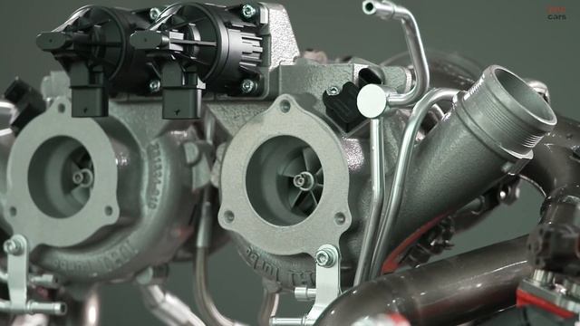 Ferrari 296 GTB V6 Engine in Detail смотреть онлайн