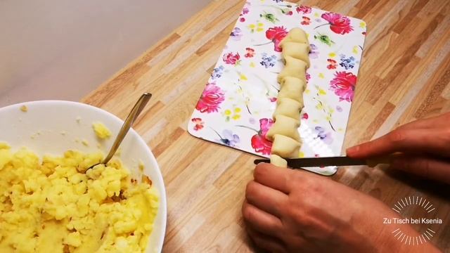 Wareniki - Maultaschen mit Kartoffeln und Zwiebeln ?? russische und ukrainische Spezialität смотреть онлайн