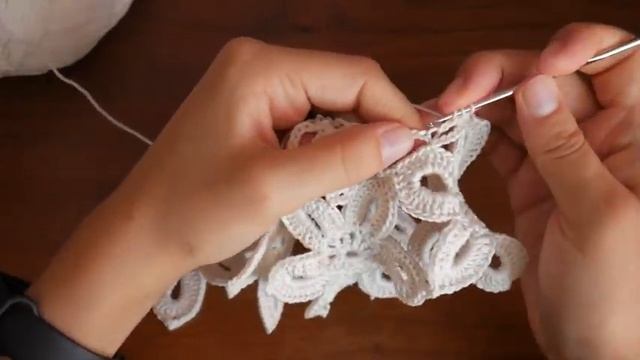 Как соединить мотивы крючком. ПРОСТОЙ ЦВЕТОК КРЮЧКОМ. Вязание крючком для начинающих