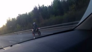 100км/ч на заднем колесе по МКАДу