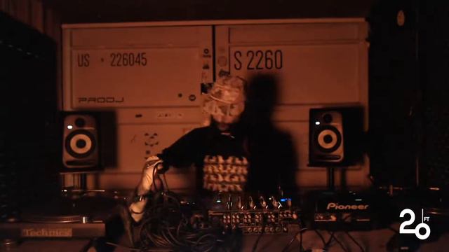 Dubmasta @ 20ft Radio смотреть онлайн