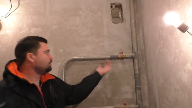 Водопровод на гибкой подводке. Застройщик ЖЖОТ ))