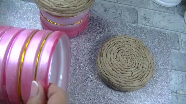 Простейший способ использования пластиковых бутылок.   Идея для дома и дачи . смотреть онлайн