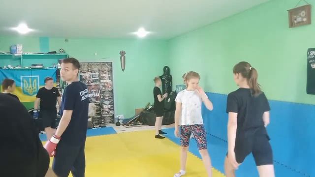 Болевой на ногу ( ахил ), подхват ноги и бросок. Разбор и применение болевого приема, тайм коды