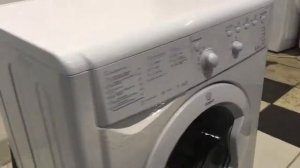 Стиральная машина Indesit IWB5083