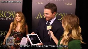 Звезды «Стрелы» вспоминают лучшие и худшие прически Оливера [русские субтитры]