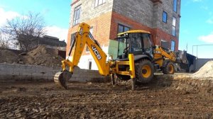 JCB 3CX Эко Как выбраться из котлована Управление экскаватора погрузчика JCB 3CX Видео про трактор