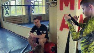 Детская тренировка по ММА
