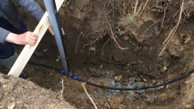 Врезка в центральный водопровод под давлением. смотреть онлайн
