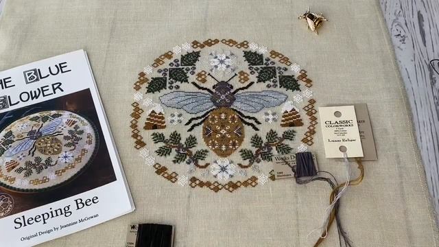 The Blue Flower “Sleeping Bee” ? Процесс и оформленная работа смотреть онлайн