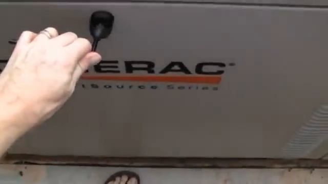 Газовый генератор Generac на 27 кВт с шитом распределительным смотреть онлайн