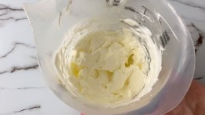 Как приготовить ПП Меренговый Рулет с ягодами? Диетический Низкокалорийный рецепт десерта без сахар