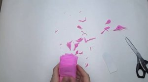 Помпоны из гофрированной бумаги