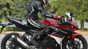 SUZUKI GSX 250R
