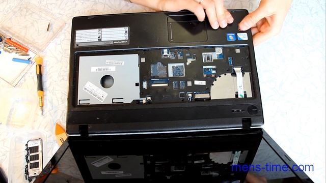 Как собрать ноутбук. Cборка ноутбука Acer. Laptop assembly. смотреть онлайн