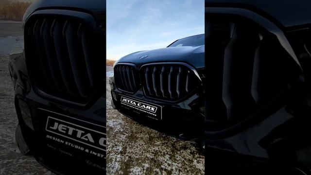 BMW X6 Оклейка плёнкой с затемнением:Опт,Зад.фонари.Антихром Реш. радиатора #jetta_cars_tuning  #bm