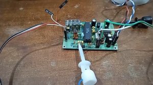 КВ-приёмник конструкции Сергея Беленецкого "Малыш". Первое включение.