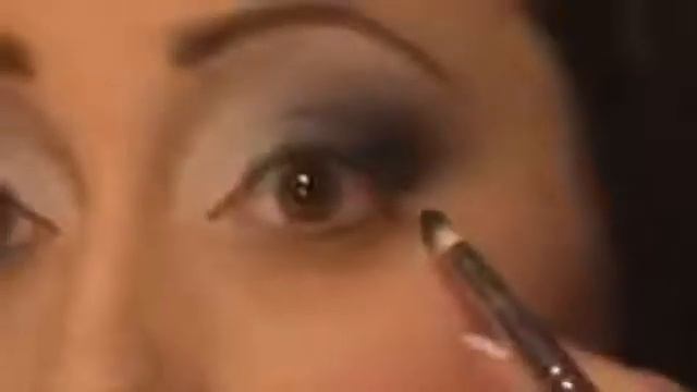 СМОТРИ! ОФИГЕННО! Макияж с матовыми тенями new) смотреть онлайн